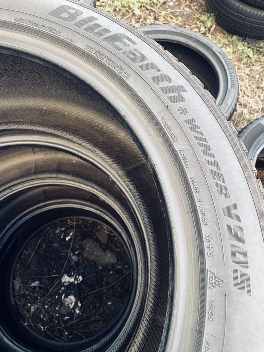 275 45 21 Yokohama Bluearth 80% Зима