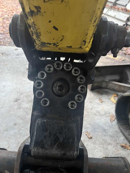 Engate rápido giratório para mini giratória