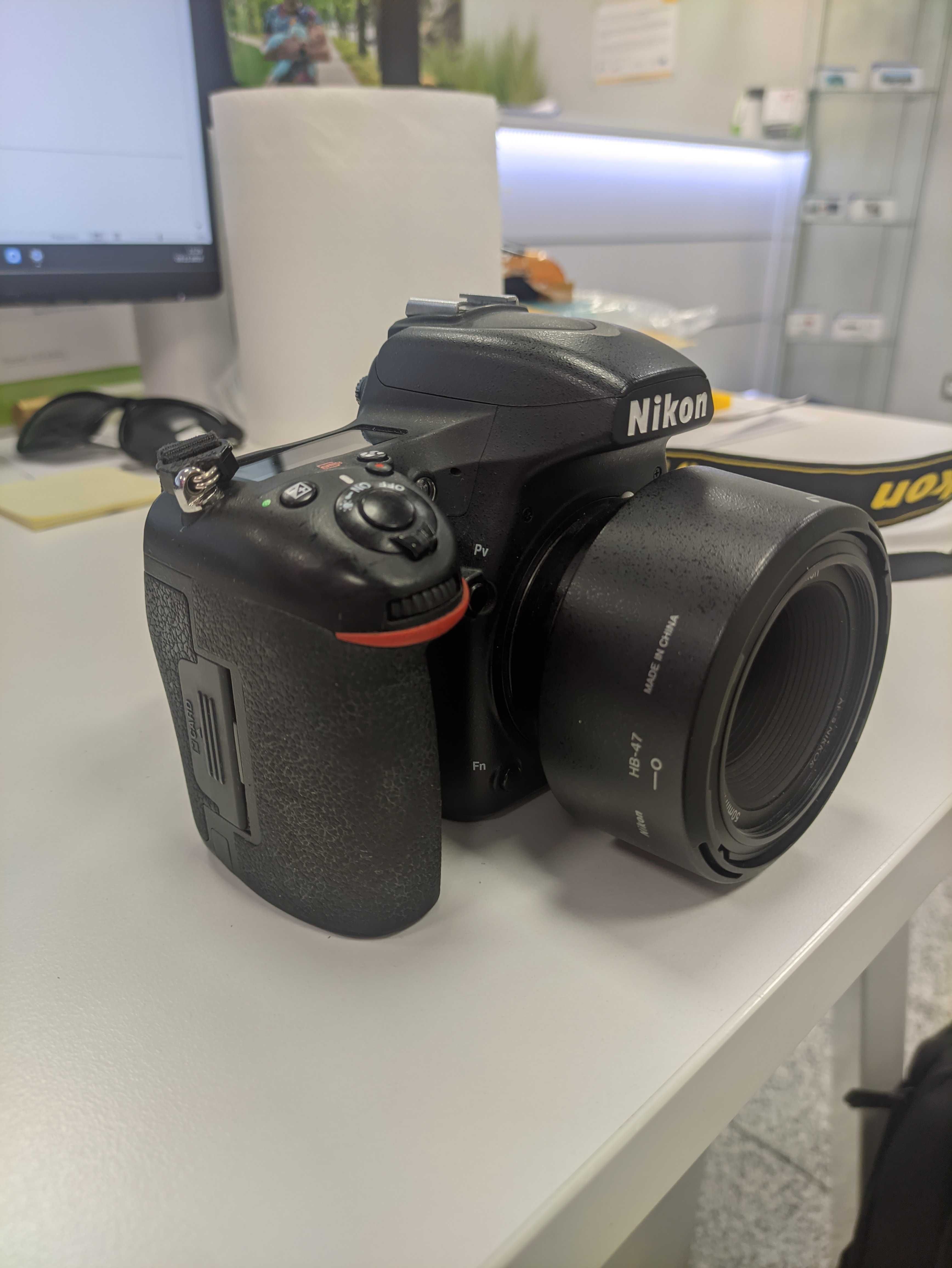 Nikon D750 ( przebieg 80k) + Nikkor 50 1.8