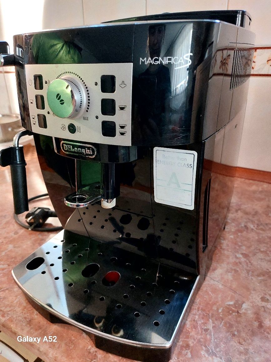 Кофемашина  DeLonghi S