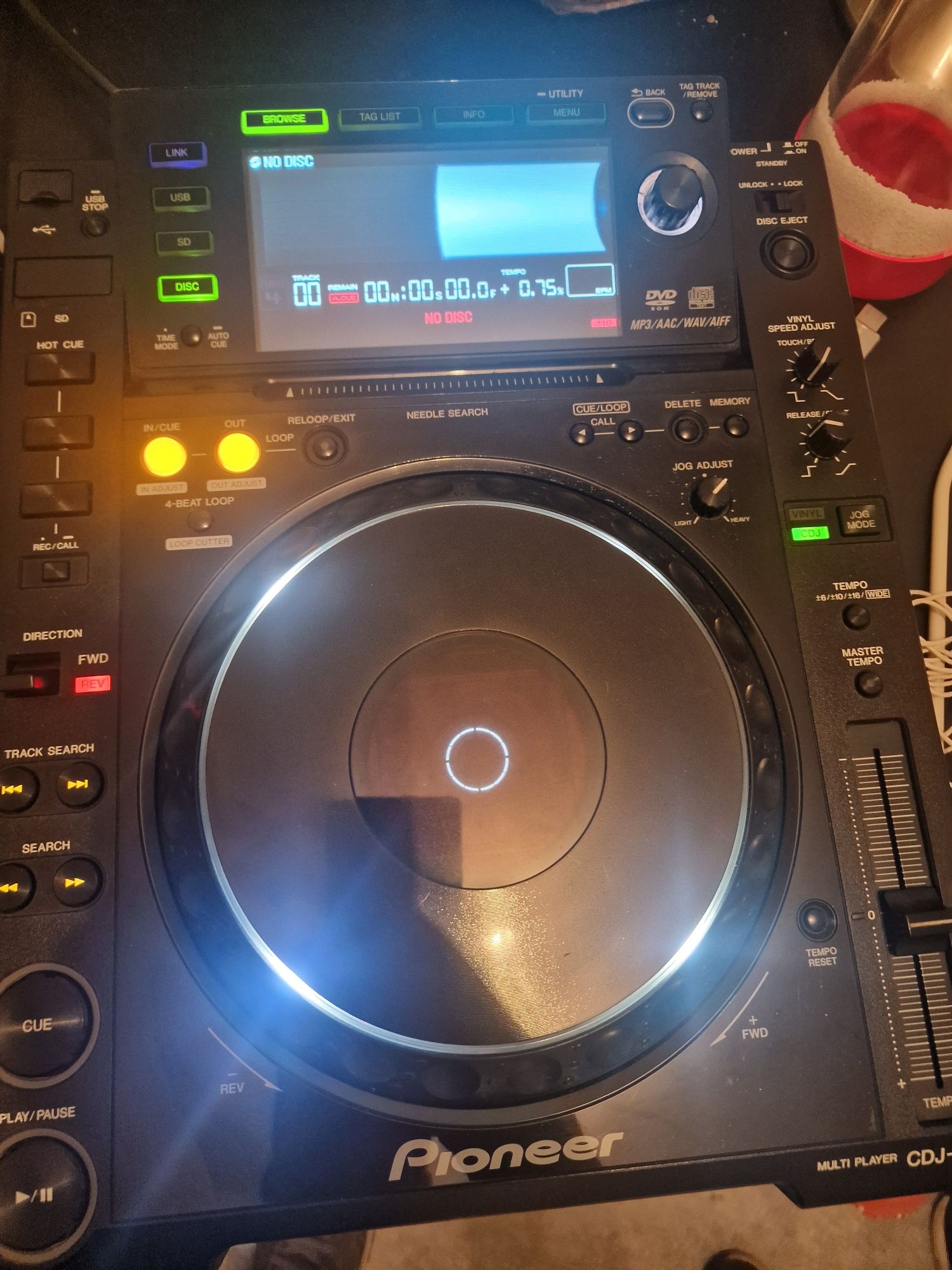 CDJ 2000 e mesa DJM-800