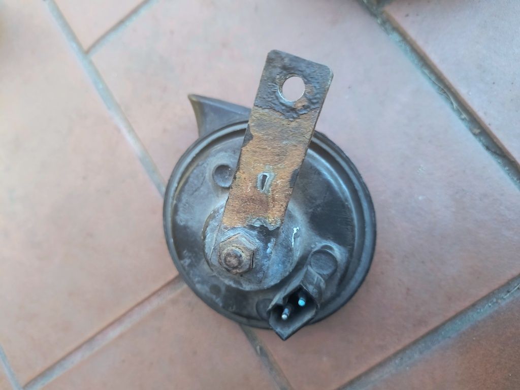 BMW e30 E32 E34 E39 e46 klakson Hella