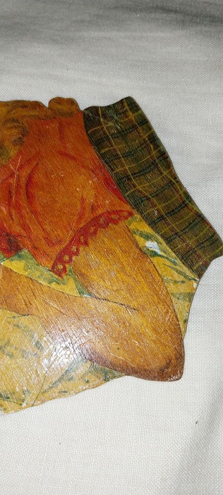 Pintura  em madeira de adolescente, em 1950