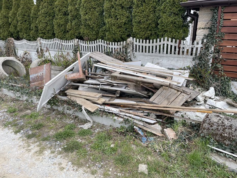 Oddam drewno stare okna drzwi deski