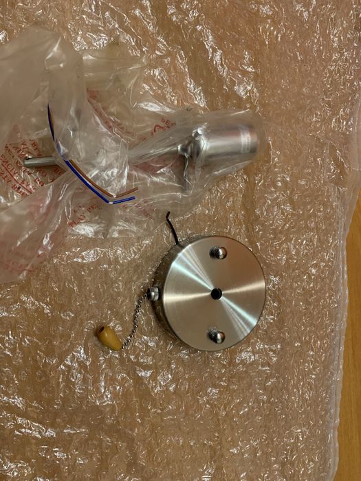 Світильник на стіну