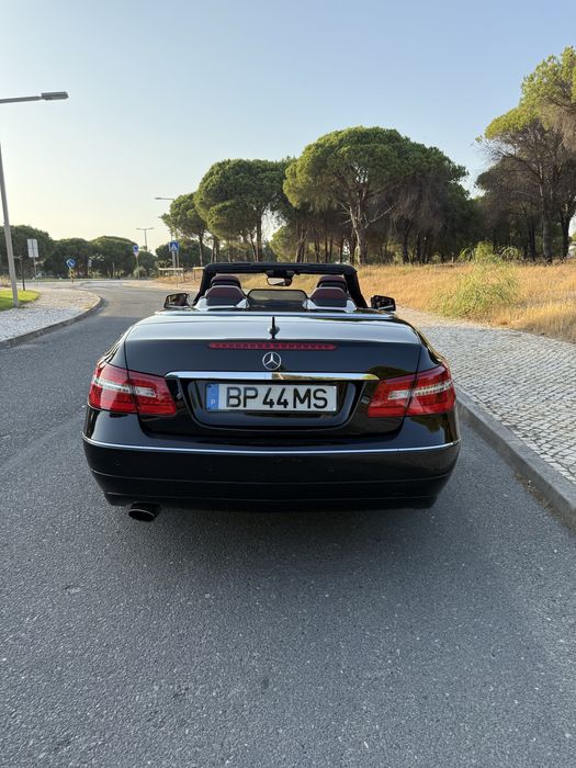 Mercedes-Benz E200 Automatica Cabrio