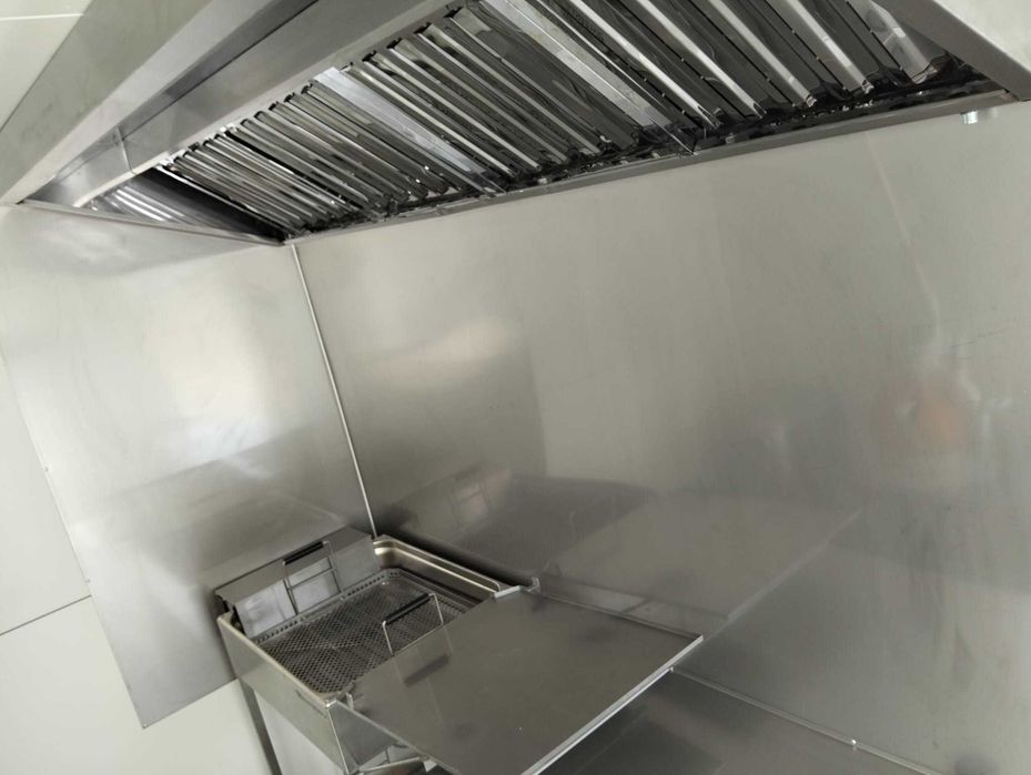 Przyczepa gastronomiczna-handlowa 4x2m 18000 NOWA 2025 ! od REKI