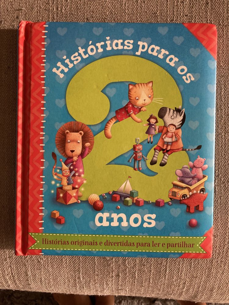 Livros Histórias para os 2 anos e Histórias para os 3 anos