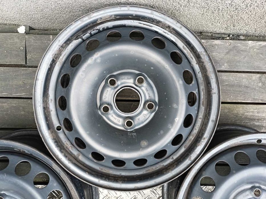 Felgi stalowe 15cali Audi A3 VW Jetta Golf Skoda Octavia Seat S182