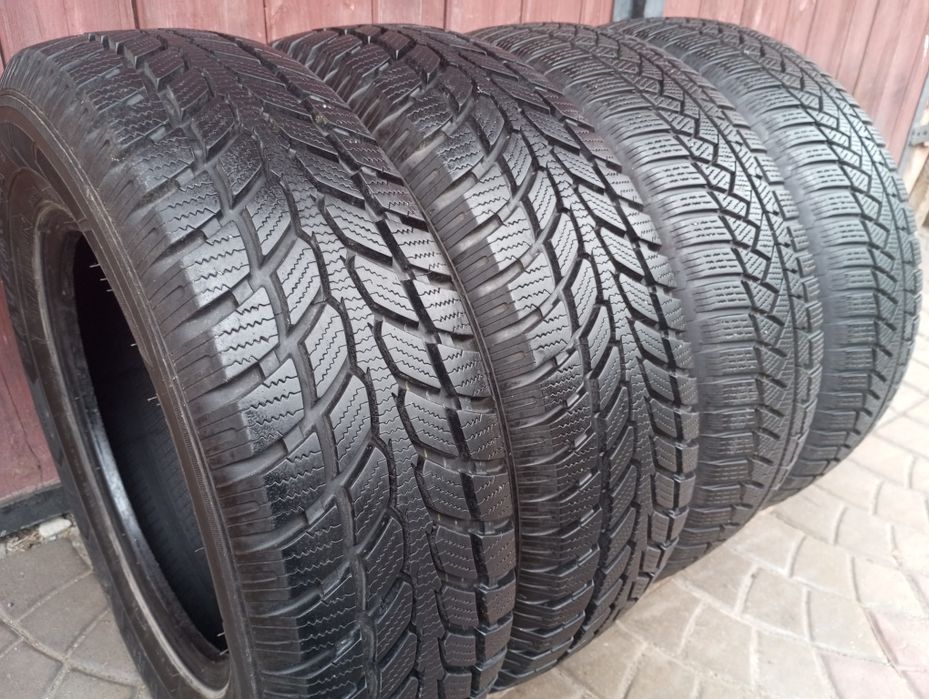 Opony 215/70 16" Zimowe