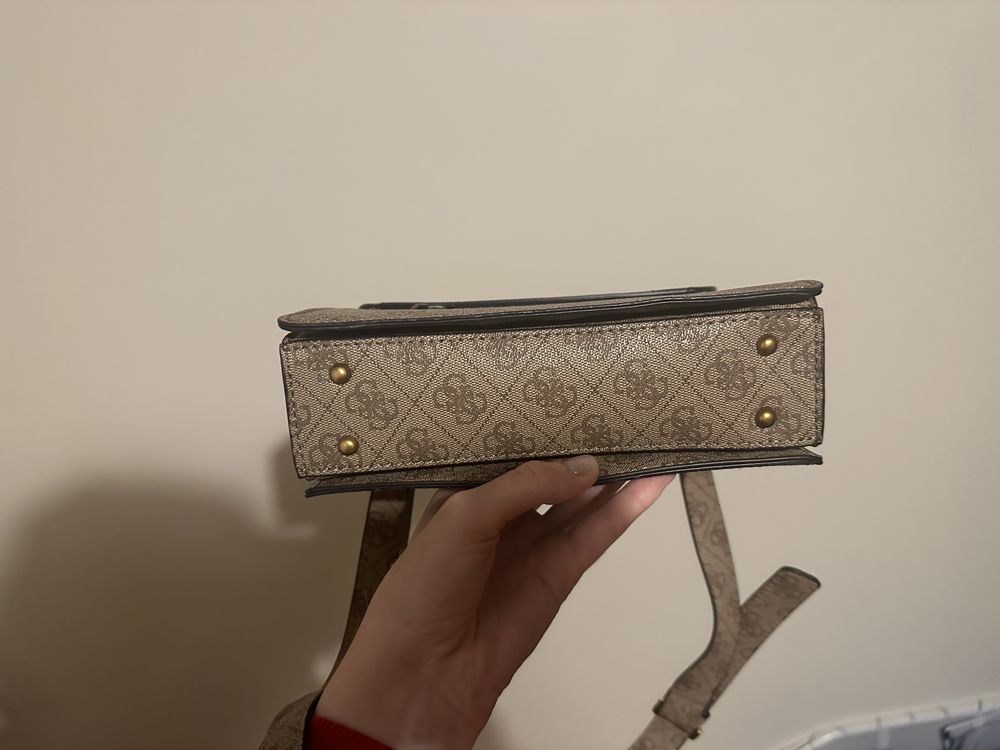 Torebka guess Alexie crossbody