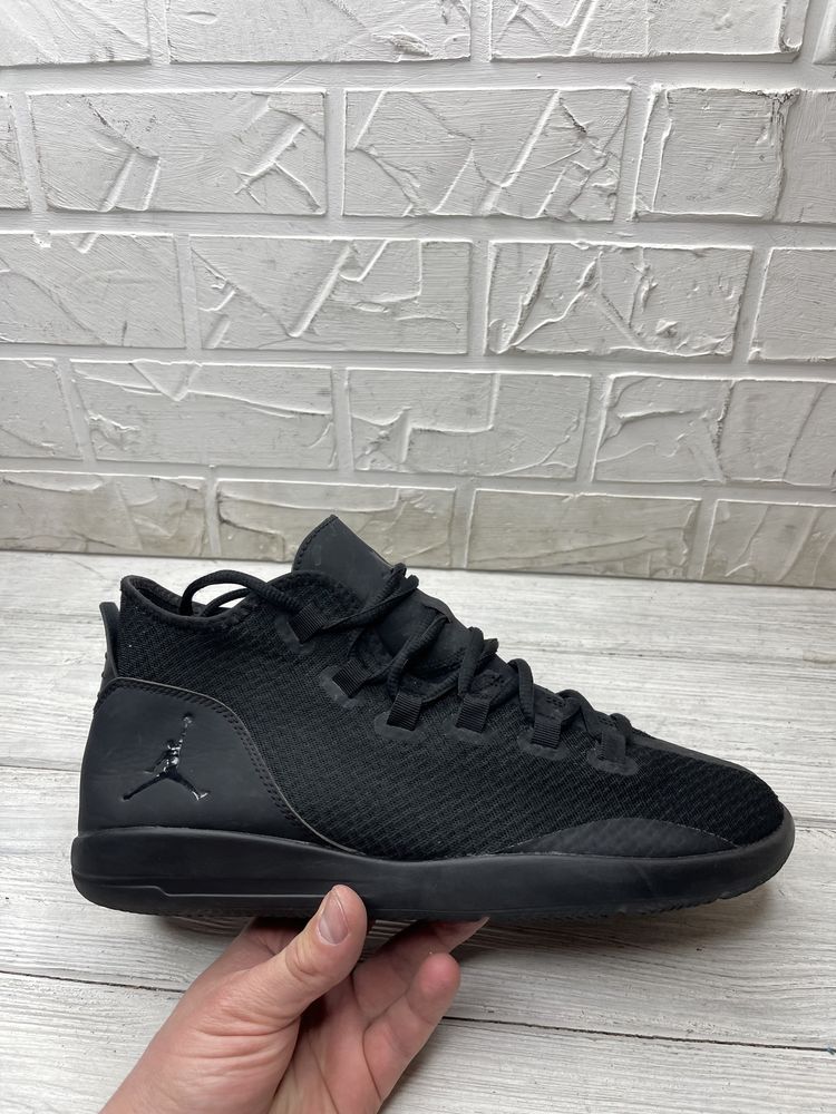 кроссовки черные Nike Jordan air