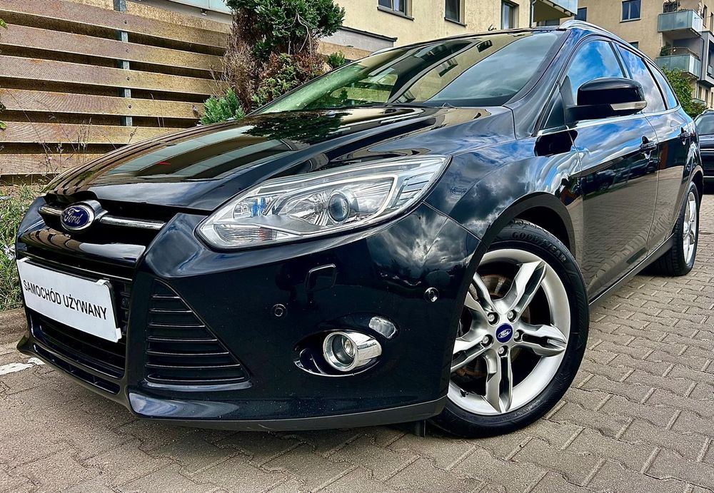 Ford Focus Full Skóra Automat Climatronic GrzaneFotele NaviSony Alu Tempoma