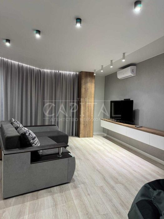 Оренда сучасної квартири ПЕРША ЗДАЧА Балкон ПАРКІНГ В ЦІНІ