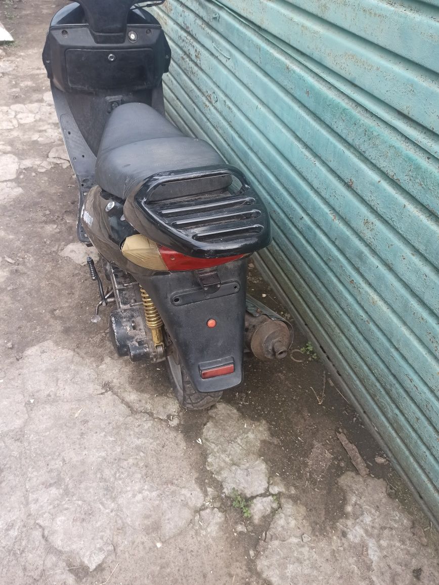 Продам скутер вайпер шторм 150