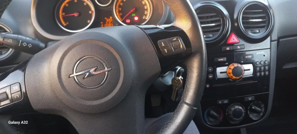 Opel Corsa D 1.3 CDTI wersja na 111 lat