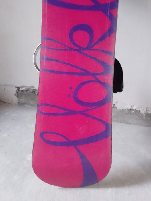 Сноуборд б/у в гарному стані