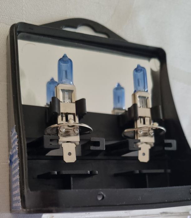 Halogeny blue Xenon H1, niebieskie 12V - 55W.