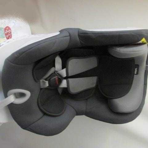 Fotelik samochodowy Britax Romer Dual fix 2R  obrotowy  0-18 kg