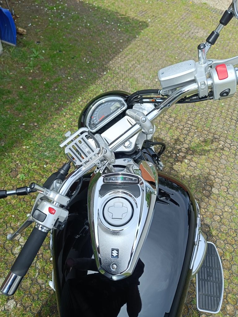 Suzuki Intruder VZ 800 (10700km przebiegu))