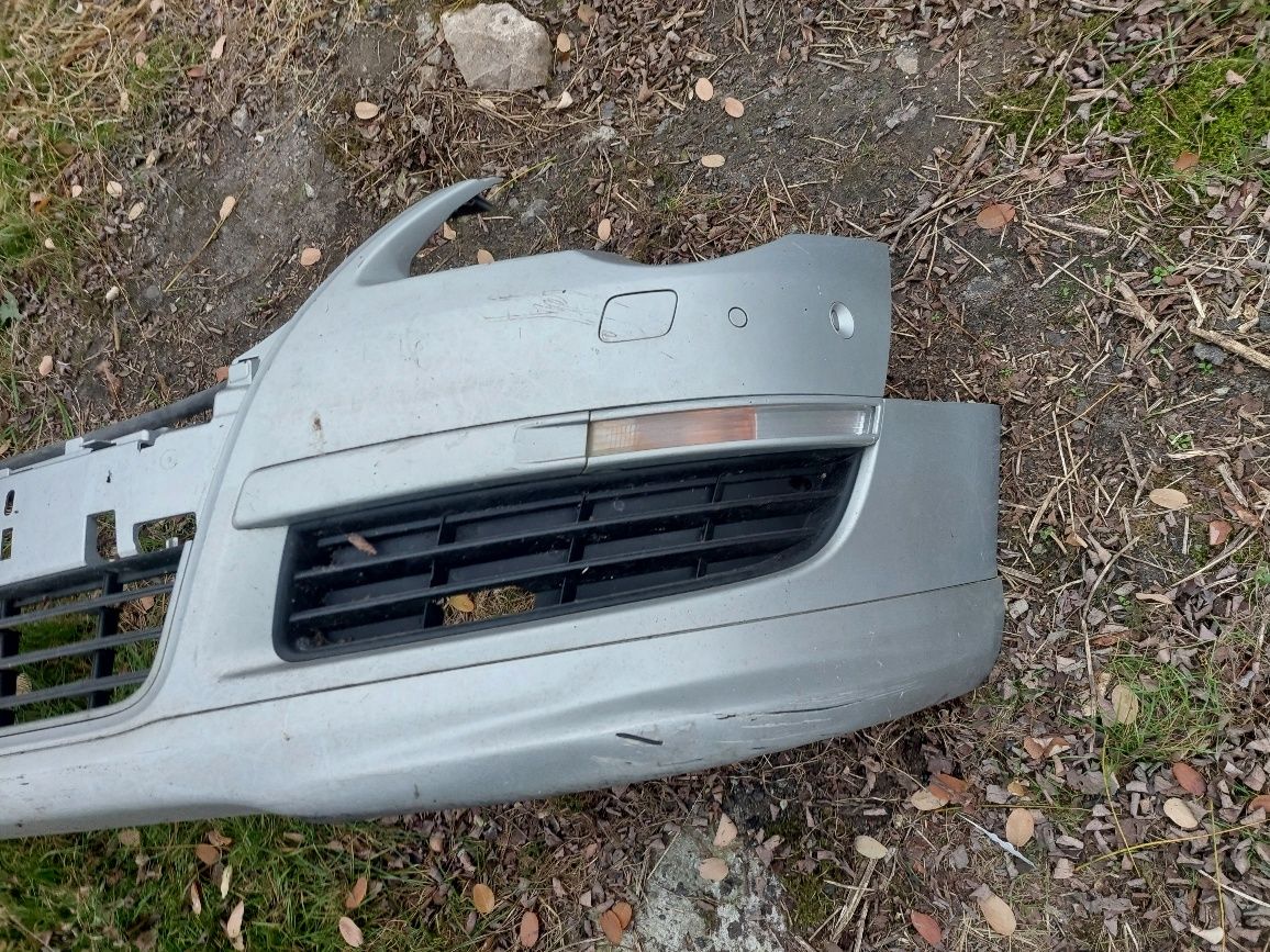 Zderzak przod passat b6 la7w r line
