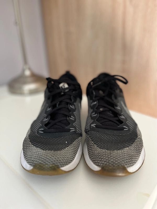 Nike Air Zoom Dynamic 40