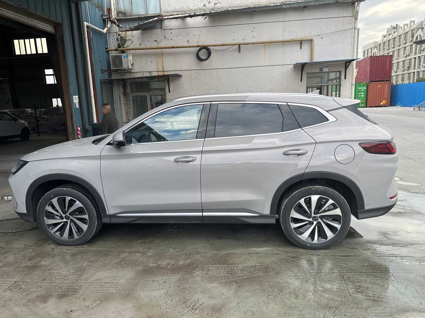 BYD Song Plus Honor 2024 top 4wd  Flagship plus