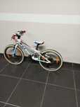 Bicicleta criança Cube Race 200