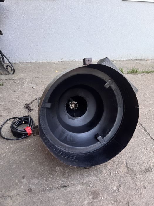 Stara duża  lampa reflektor magazynowa loftowa antyk żyrandol