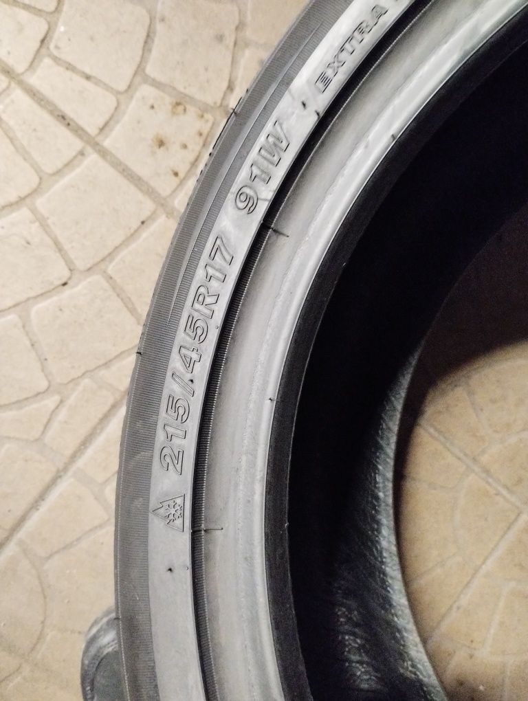 Dwie opony wielosezonowe 215/45 R17 GOODRIDE 2023r ponad8mm