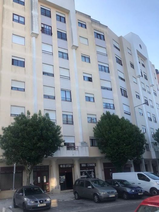 Apartamento t2 fetares
