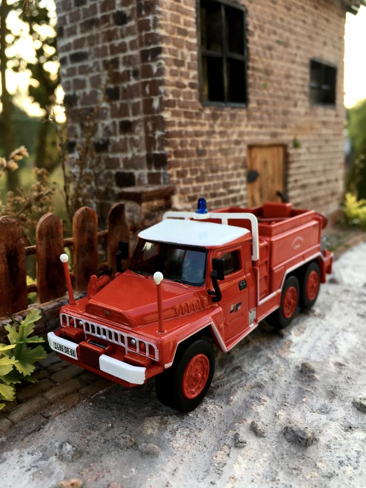 Czasopismo- ACMAT CCFL 6x6-wozy strażackie,auta PRL,straż pożarna