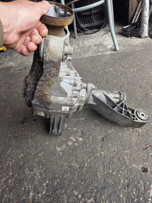 JEEP GRAND CHEROKEE WK2 dyfer most przód 3.45