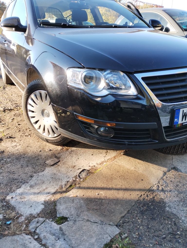 Passat B6 benzyna 1,6 FSI sprawny niezawodny z OC i PT do grudnia