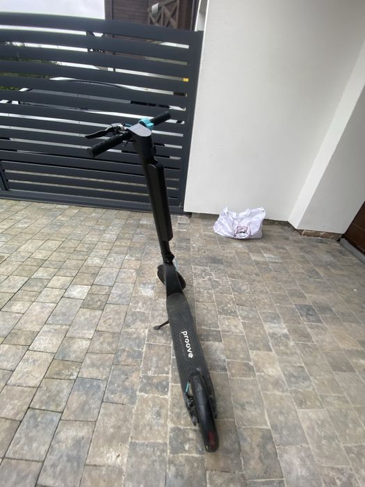 Електро самокат PROOVE