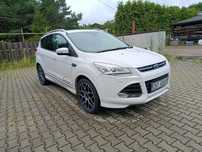 Ford Kuga KrajowyWłaścicielNowyModelTapicerkaSkórzanaNaviKmeraNapęd4x4Panorama