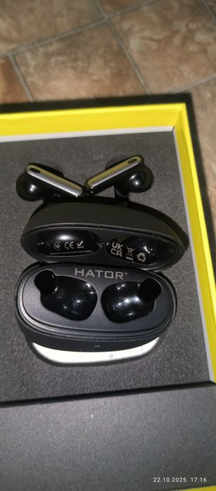 Навушники безпровідні " HATOR"