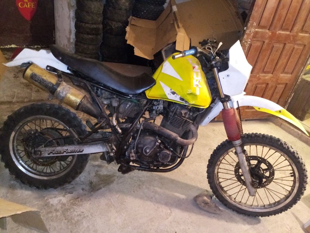 Suzuki dr650 R części 650 big/600