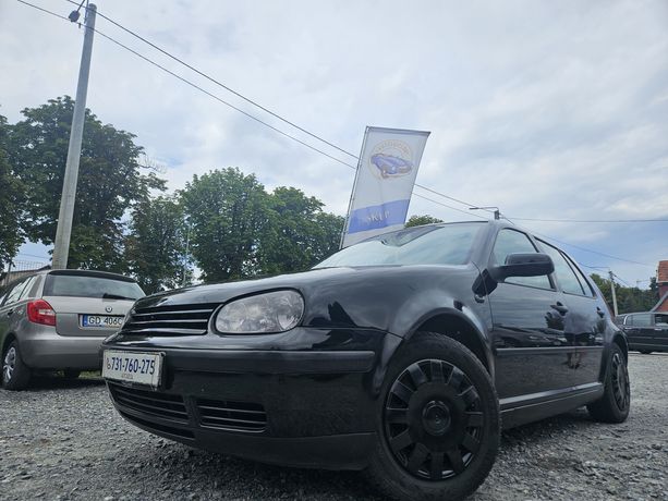 Volkswagen Golf//1.6 Benzyna//2000//Klimatyzacja//5 Drzwi//Zamiana