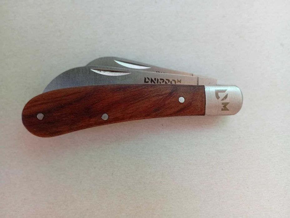 Нож для прививки Днипро М двойное лезвие