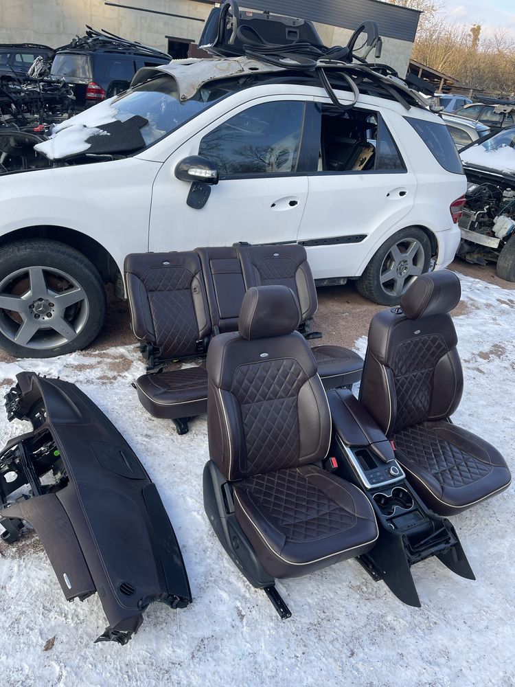 Салон сидіння AMG Designo W166 ML шкіра кожа наппа сиденья сідушки