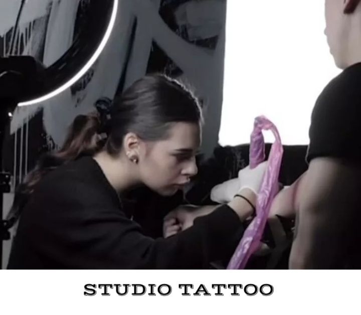 Studio Tatuażu Tattoo wykonuje tatuaże artystyczne w m. Sokolniki-Las