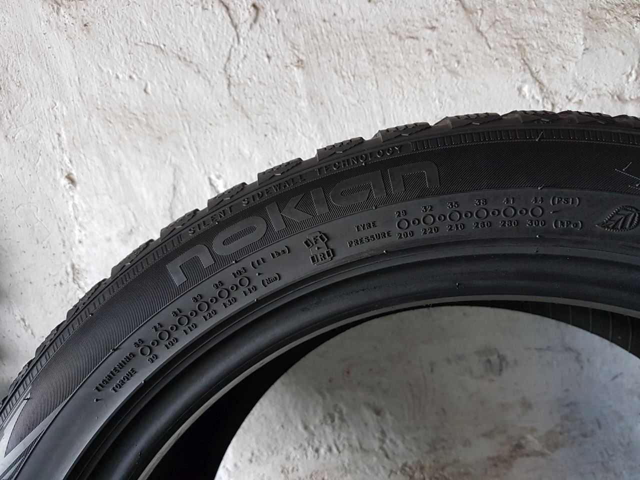 Opona pojedynka zimowa 225/45R17 7mm Nokian WR D4