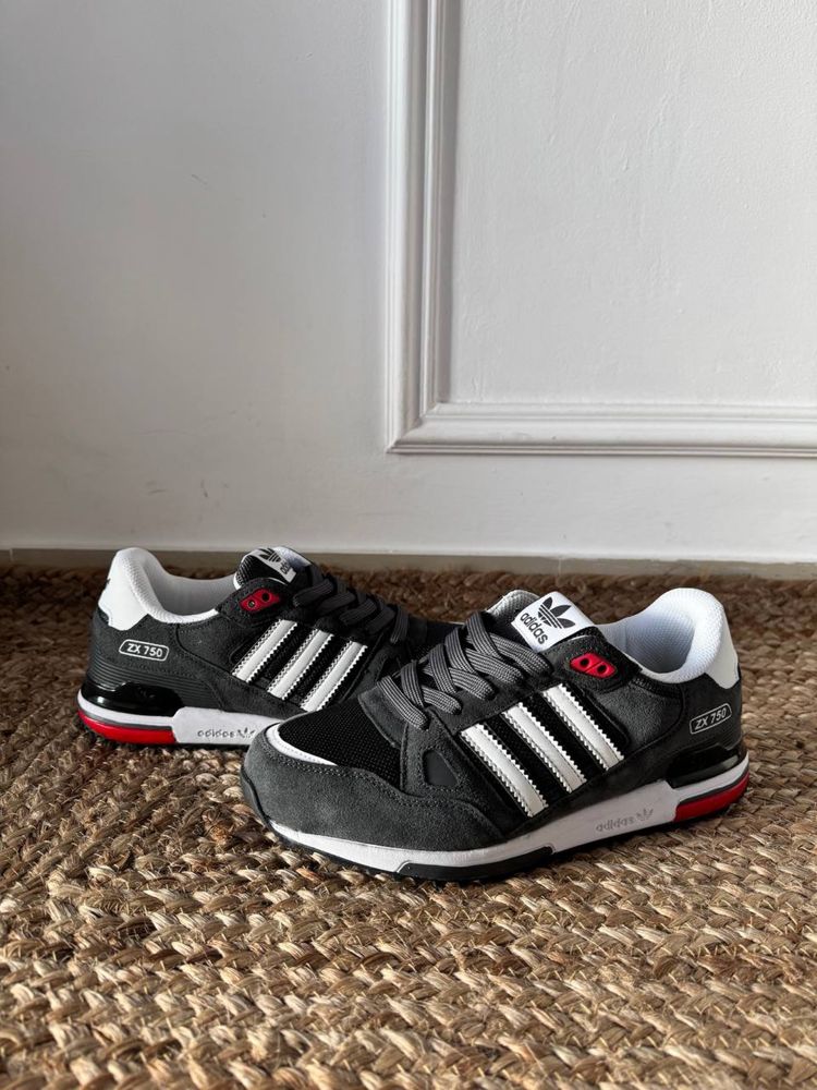 Кросівки чоловічі Adidas ZX 750 натуральна замша