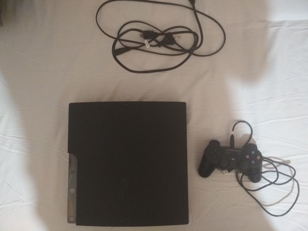 PS3 160GB Slime (wszystkie kable, pad + 4 gry)