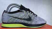 Nike Flyknit Racer Oreo Volt 2014 6.5US/39EUR/24.5CM