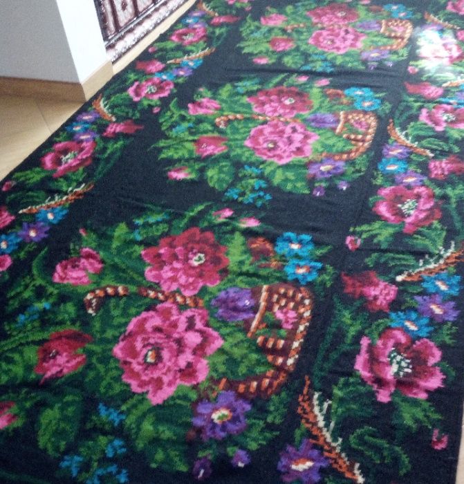 Ковер (килим)  из овечьей шерсти