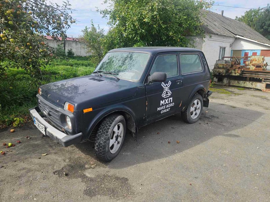 Автомобіль ВАЗ-212140