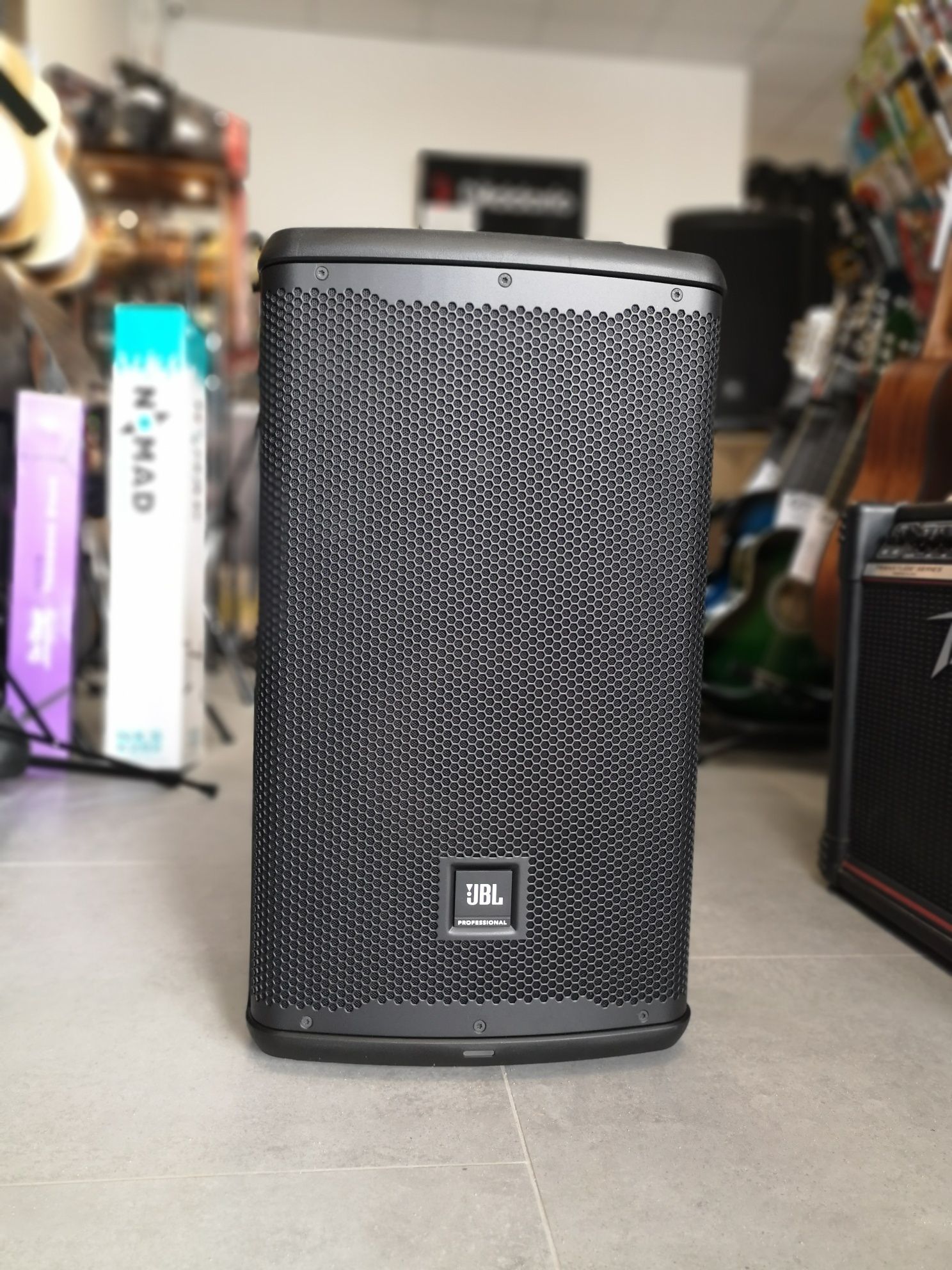 JBL EON710 - kolumna aktywna Bluetooth