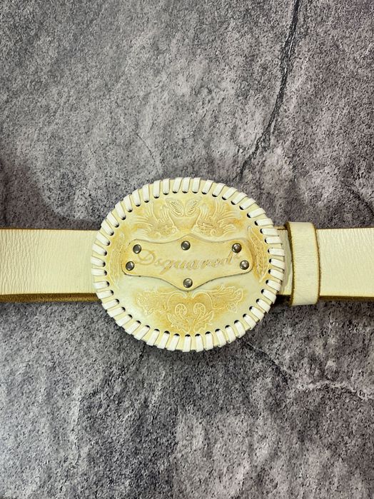 Кожаный ремень DSQuared2